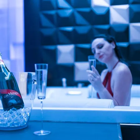 Kreart & 住宿加早餐酒店 4*