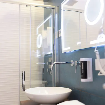 Kreart Boutique & Deluxe Bed & Breakfast 4*