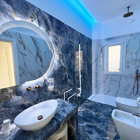 Kreart Boutique & Deluxe Bed & Breakfast 4*